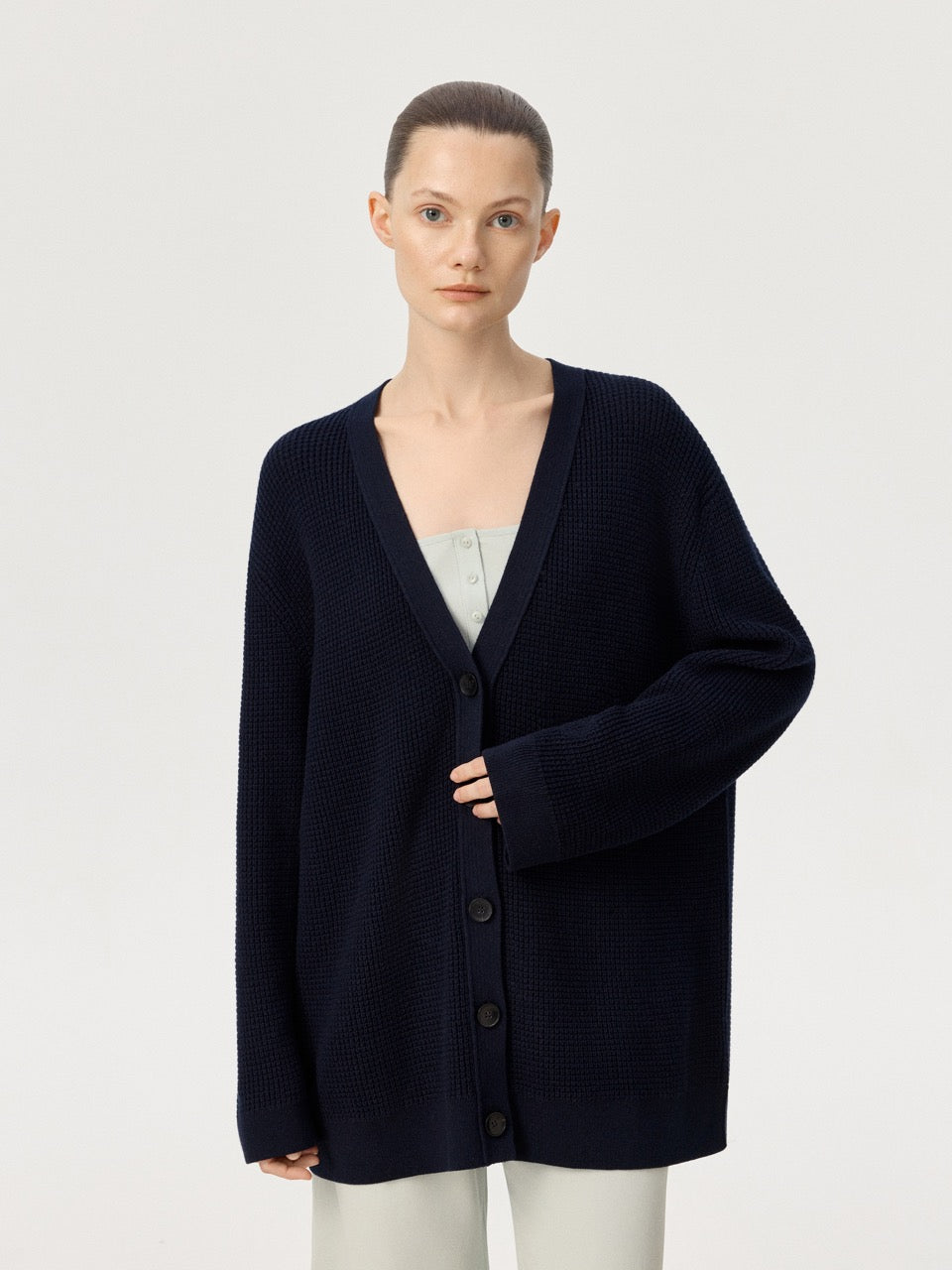 COR ORBIT Elmshade Resort Collection Cotton-Cashmere Long Sleeve Polo-Collar Cardigan