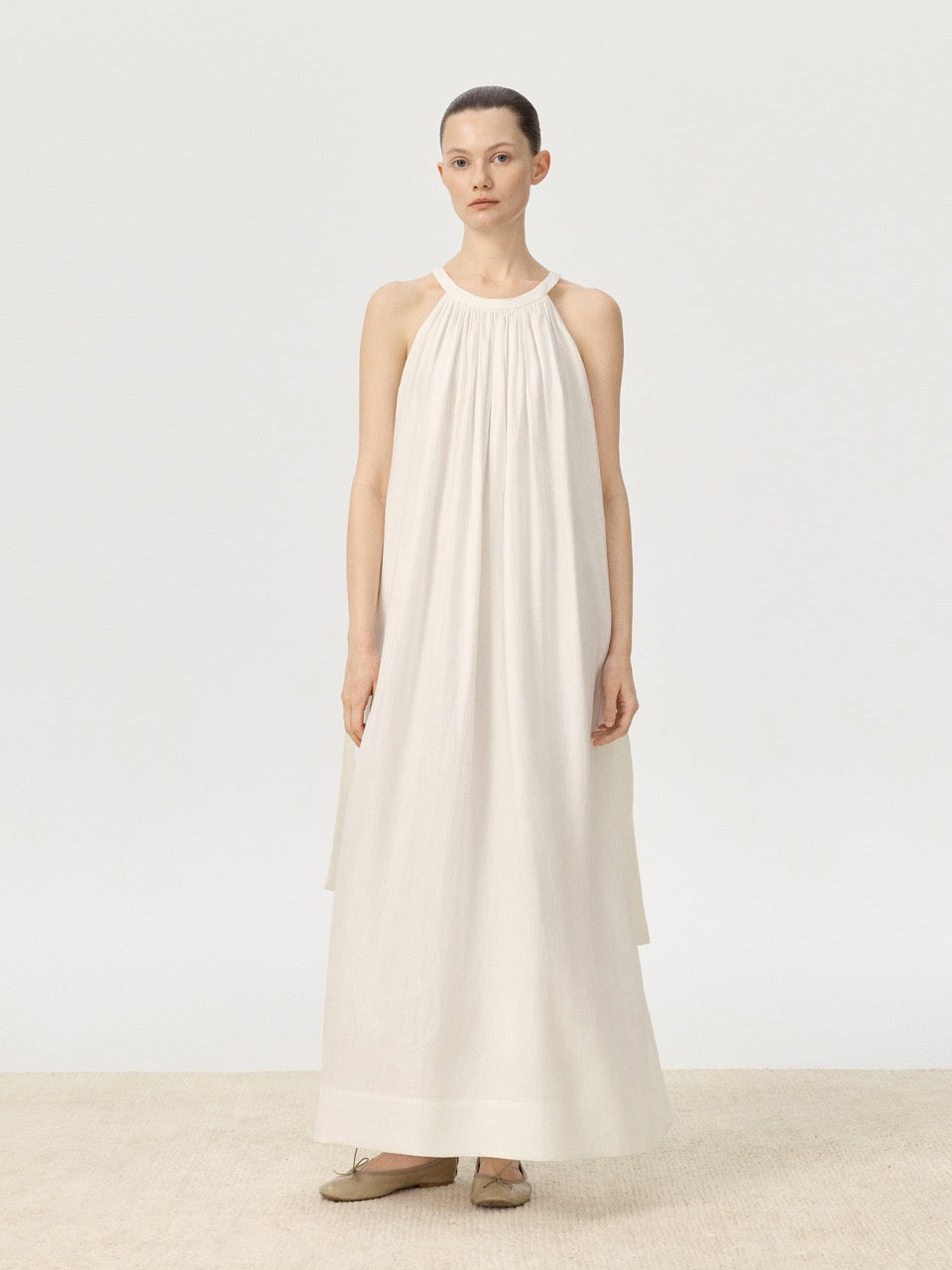 COR ORBIT Spread Resort Collection Linen Halter Dress