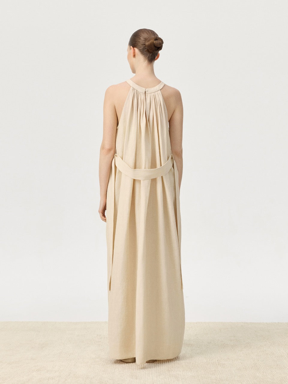 COR ORBIT Spread Resort Collection Linen Halter Dress