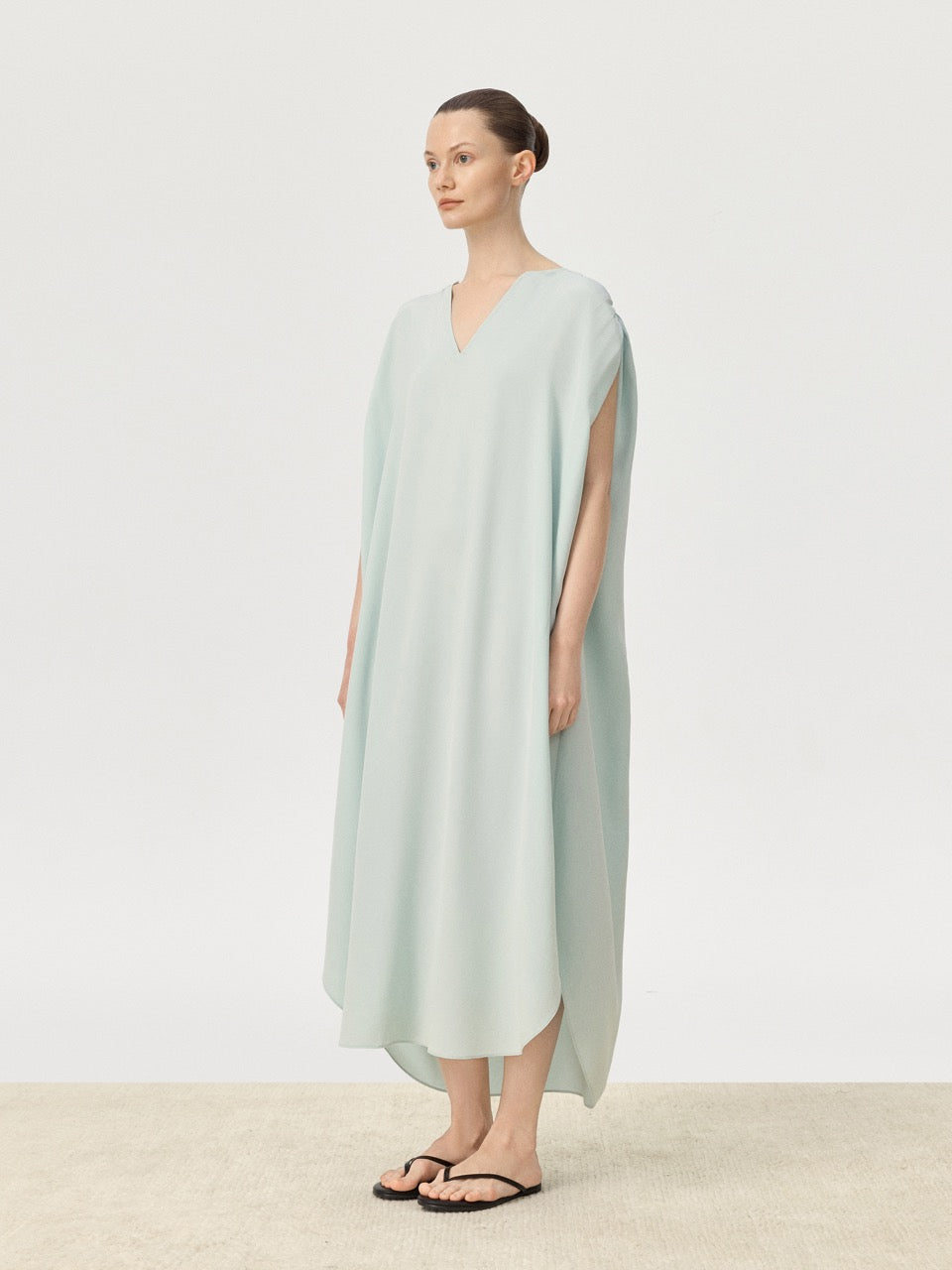COR ORBIT Volucris Resort Collection Silk Deep-Neck Sleeveless Dress