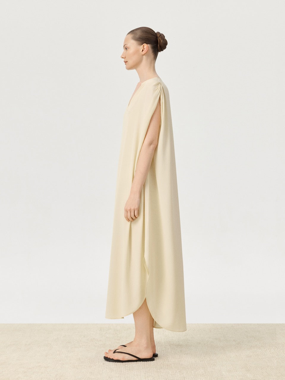 COR ORBIT Volucris Resort Collection Silk Deep-Neck Sleeveless Dress