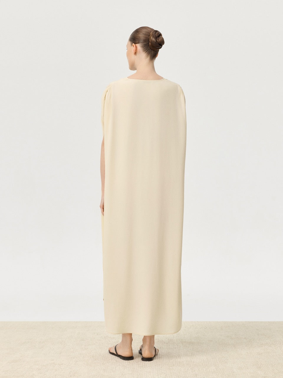 COR ORBIT Volucris Resort Collection Silk Deep-Neck Sleeveless Dress